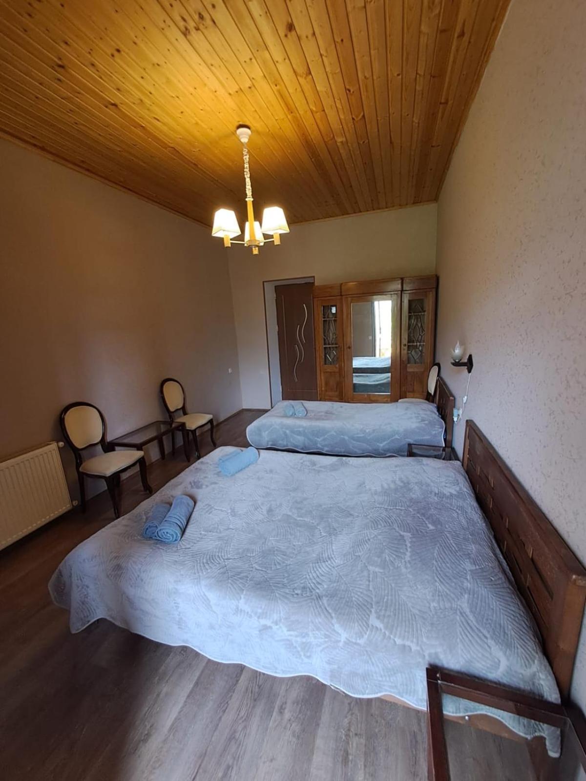 Guest House Kaldani Mestia Bagian luar foto