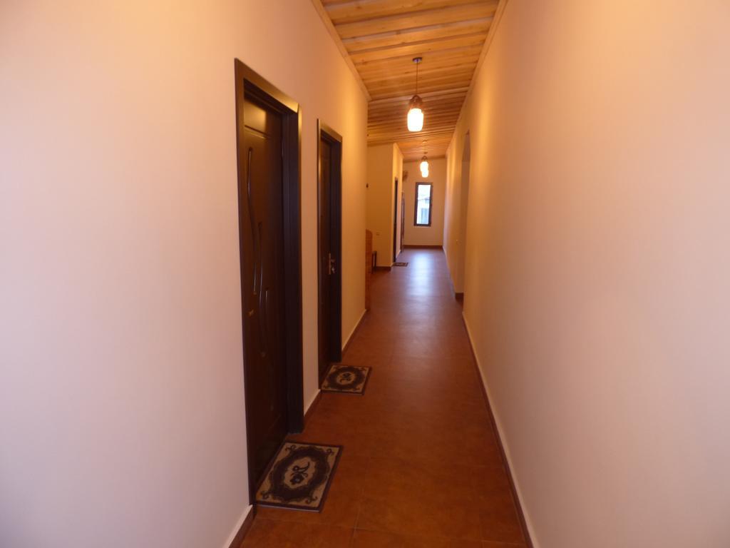 Guest House Kaldani Mestia Bagian luar foto
